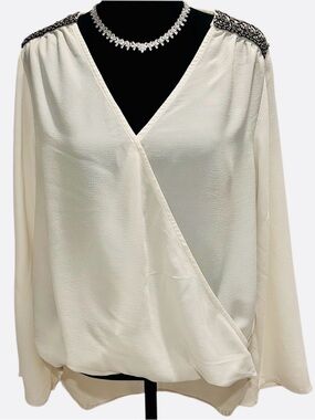 Gibson White Long Sleeve Hi-Lo Blouse • Size M/P • Lightweight Flowy Top